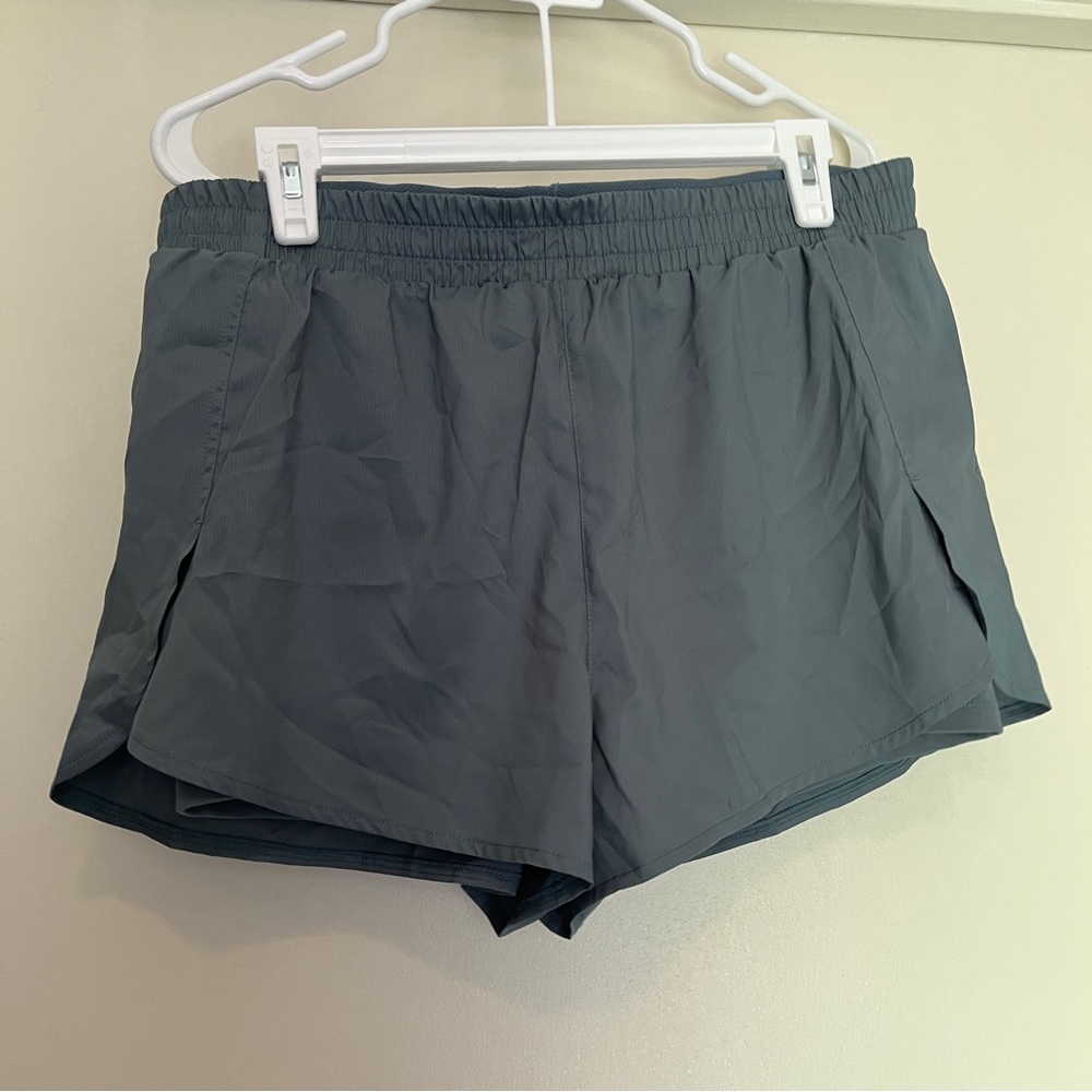 Girlfriend collective lagoon trail short 2 in 1